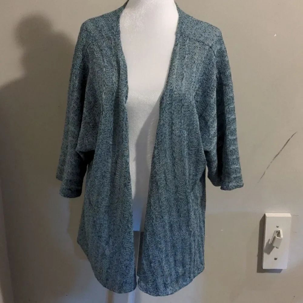 LuLaRoe Large Blue Lindsay Short Sleeve Sweater Open Front Cardigan